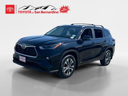 New 2026 Toyota Highlander XLE AWD/4WD image 1