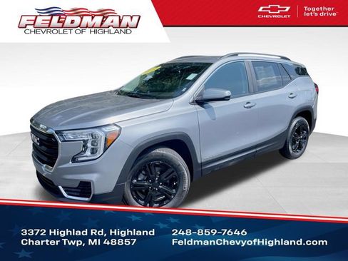 Used 2024 GMC Terrain SLE w/ Driver Convenience Package FWD image 1
