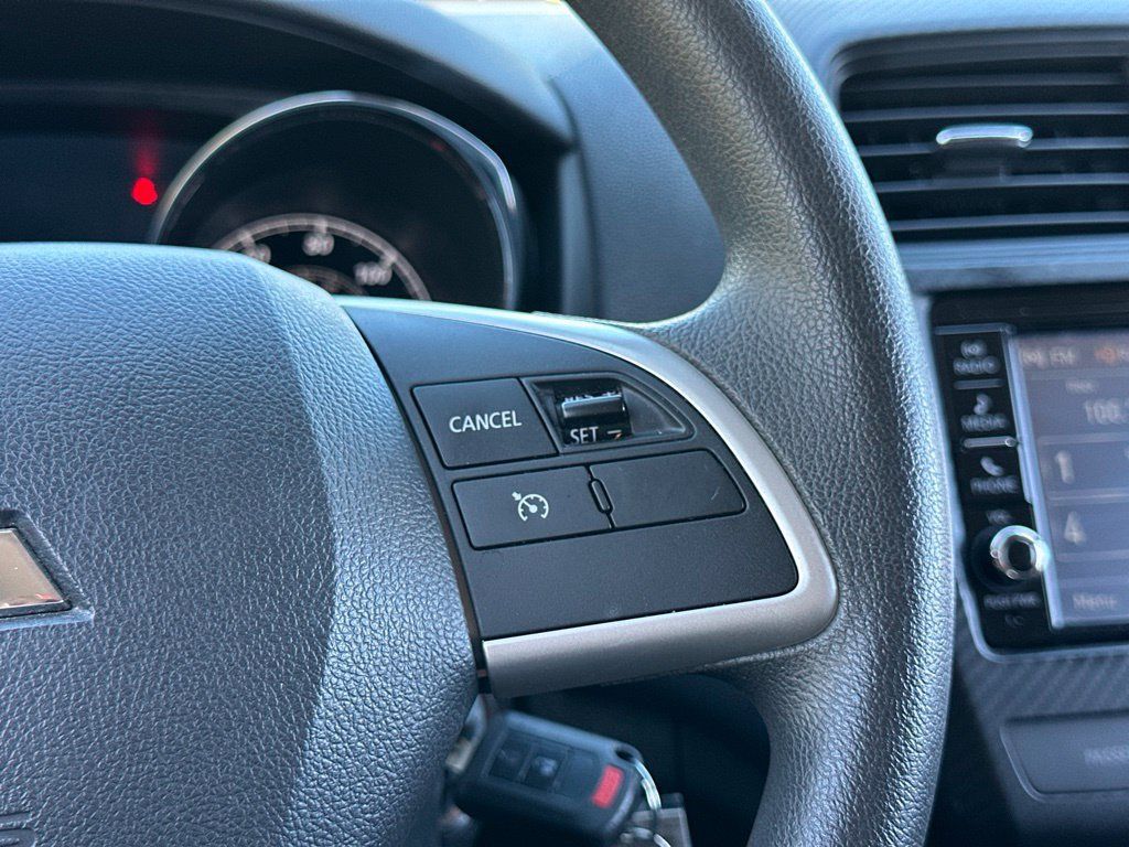 Used 2022 Mitsubishi Outlander Sport FWD image 40