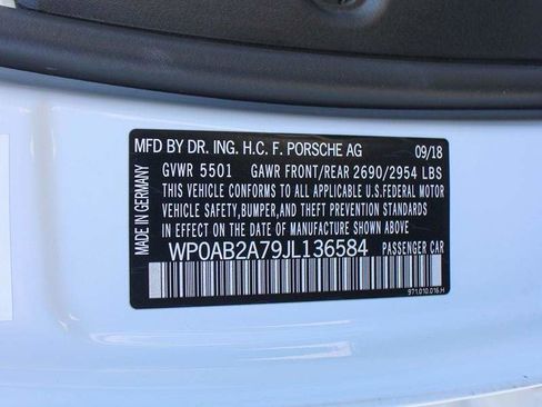 Used 2018 Porsche Panamera 4S image 51