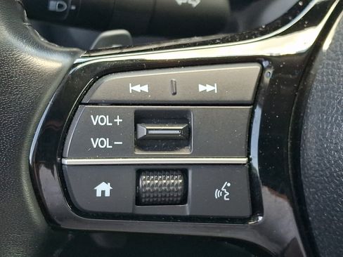 Used 2025 Honda Pilot EX-L image 24
