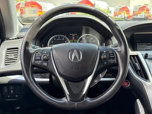 Used 2018 Acura TLX w/ Technology Package FWD image 20