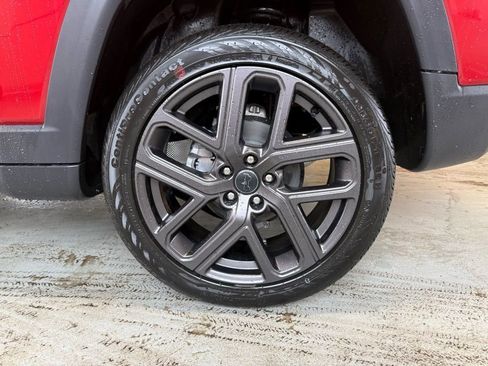 New 2026 Jeep Compass Latitude image 39