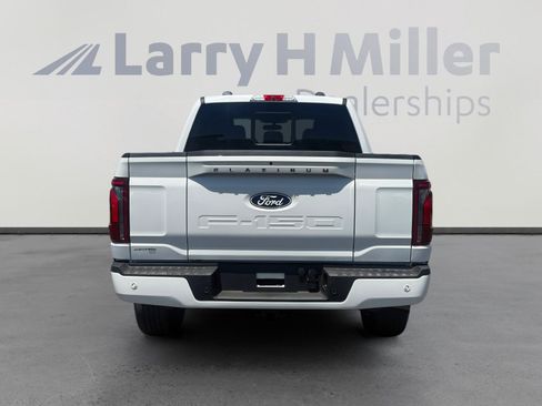 Used 2026 Ford F150 Platinum AWD/4WD image 4