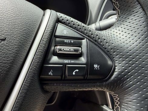 Used 2022 Nissan Maxima SV w/ Floor Mat Group FWD image 8
