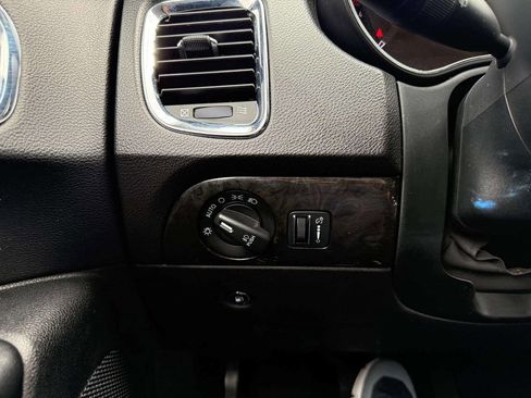 Used 2014 Dodge Durango Limited w/ Nav & Power Liftgate Group image 22