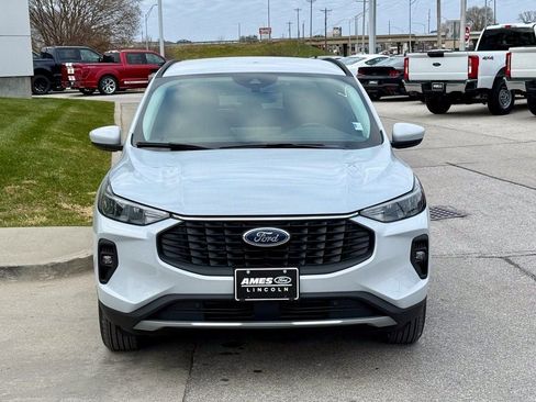 New 2026 Ford Escape SE image 7
