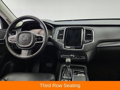 Used 2020 Volvo XC90 T5 Momentum w/ Protection Package AWD/4WD image 27