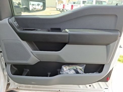 Used 2024 Ford F350 XL w/ Snow Plow Prep Package image 11