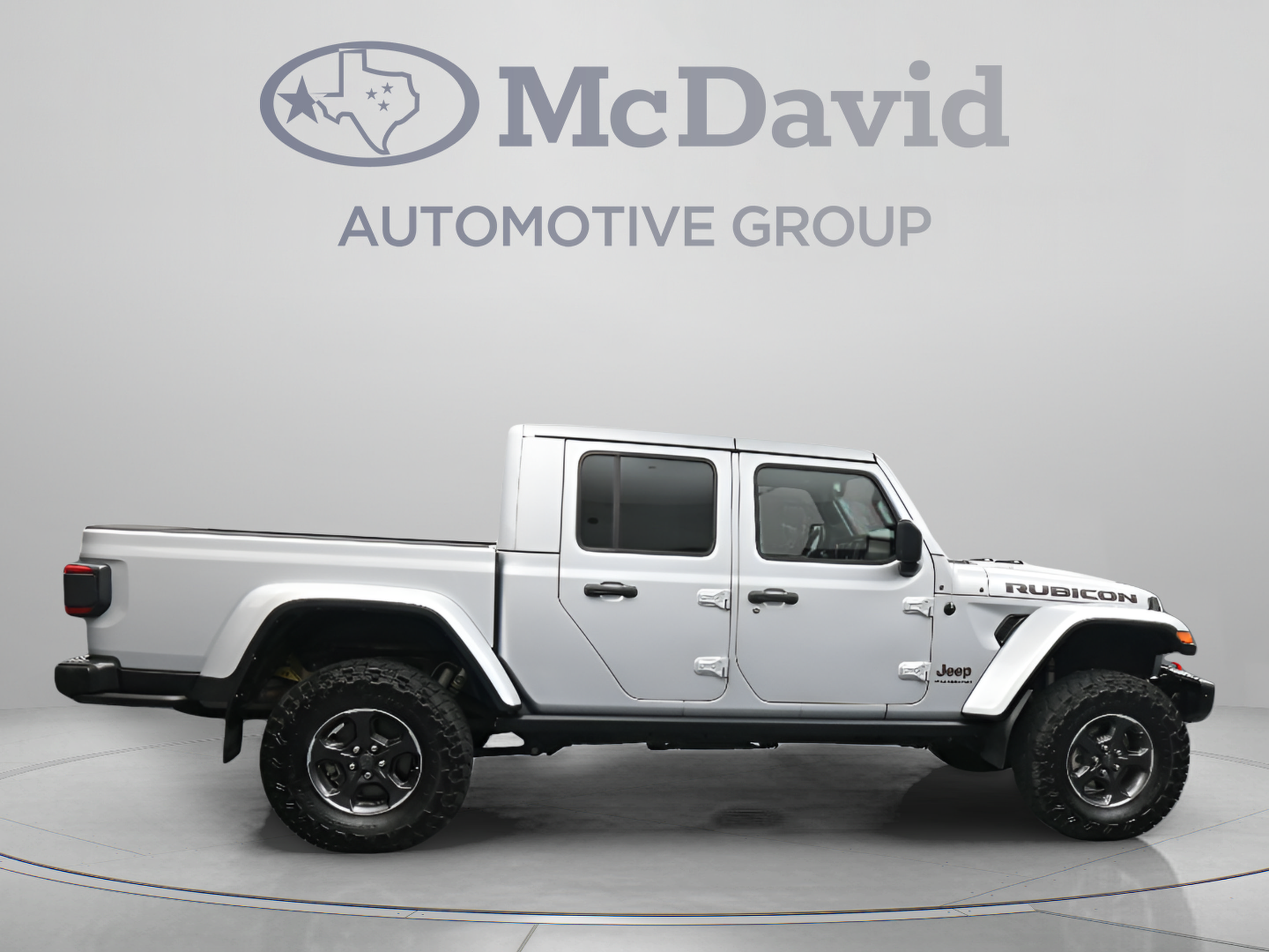 Used 2023 Jeep Gladiator Rubicon w/ LED Lighting Group AWD/4WD image 9