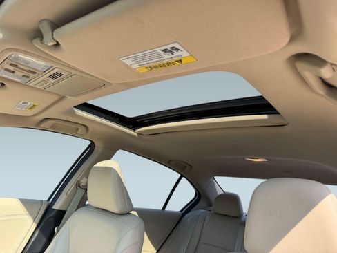 Used 2017 Honda Accord Touring image 25