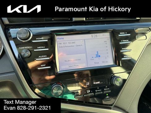 Used 2019 Toyota Camry SE FWD image 23