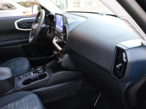 Used 2023 Ford Bronco Sport Heritage image 10