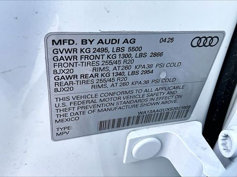Used 2025 Audi Q5 Prestige AWD/4WD image 34