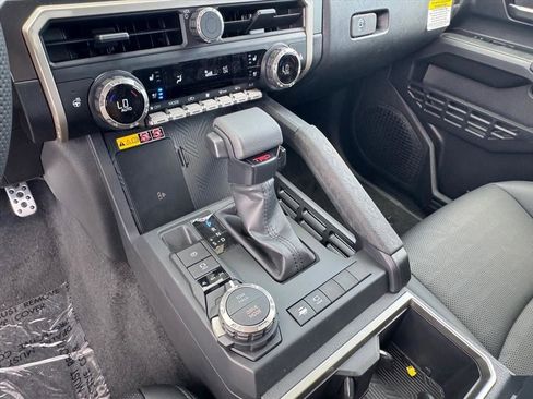 New 2026 Toyota Tacoma TRD Sport w/ TRD Sport Premium Package AWD/4WD image 19