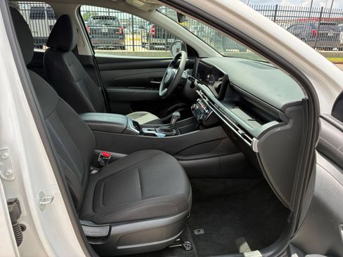 Used 2026 Hyundai Tucson SEL FWD image 32
