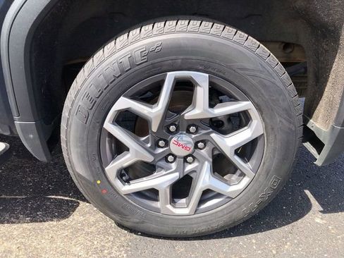 Certified 2023 GMC Sierra 1500 SLT w/ SLT Premium Package image 34