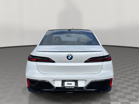 New 2026 BMW 740i w/ Premium Package image 4