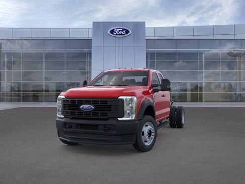 New 2025 Ford F550 4x4 Supercab Super Duty image 2