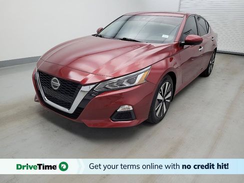 Used 2021 Nissan Altima 2.5 SV w/ SV Premium Package FWD image 1