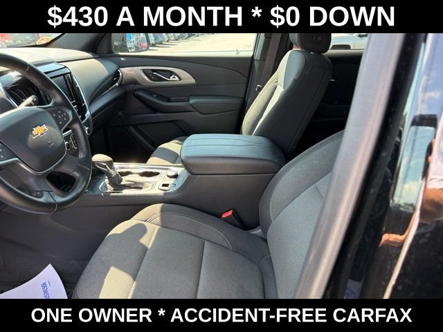Used 2023 Chevrolet Traverse LT w/ LPO, Cargo Package FWD image 14