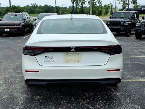 Used 2023 Honda Accord LX image 30