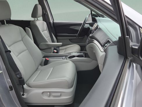 Used 2021 Honda Pilot Special Edition image 18