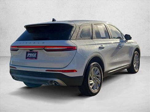 Used 2024 Lincoln Corsair FWD image 5