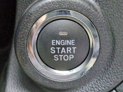 Used 2025 Subaru Outback Limited XT AWD/4WD image 25