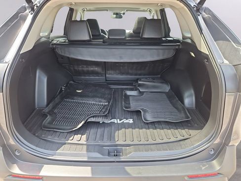 Used 2023 Toyota RAV4 XLE Premium AWD/4WD image 37