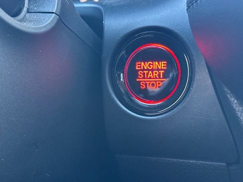 Used 2023 Honda HR-V LX image 24