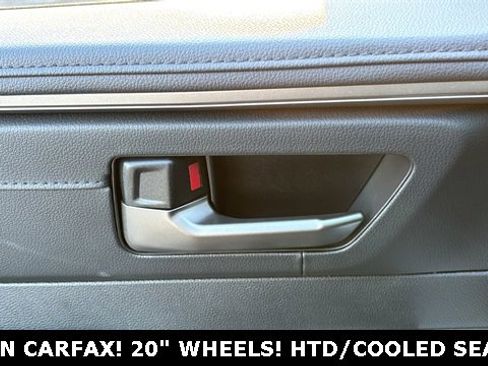 Used 2025 Toyota Tundra Limited image 25