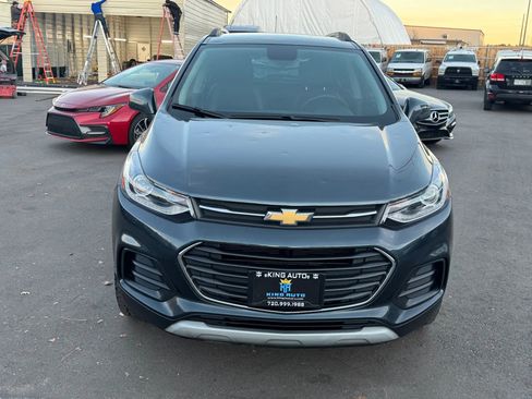 Used 2021 Chevrolet Trax LT image 12
