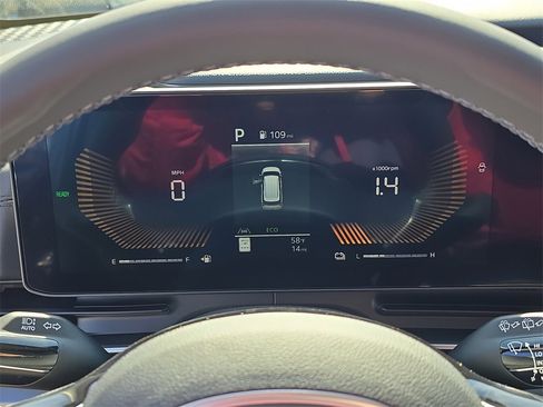 New 2026 Kia Carnival LXS image 31