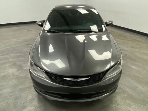 Used 2016 Chrysler 200 S w/ Comfort Group image 9