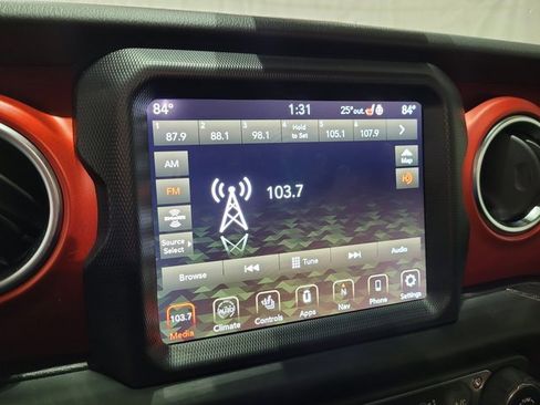 Used 2020 Jeep Wrangler Unlimited Rubicon w/ Dual Top Group image 43