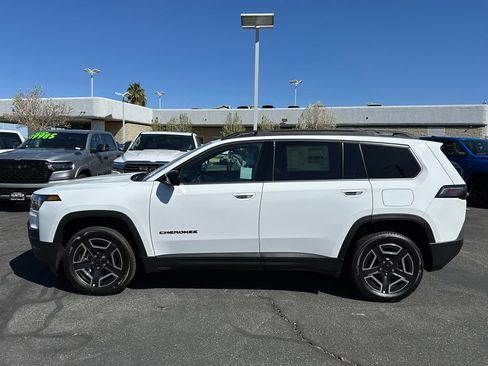 New 2026 Jeep Cherokee Laredo AWD/4WD image 3