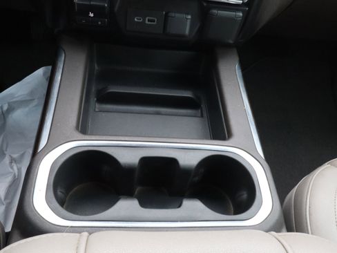 Certified 2021 GMC Sierra 1500 SLT w/ SLT Convenience Package image 15