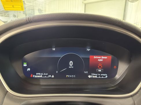 Used 2019 Lincoln Nautilus Reserve image 17