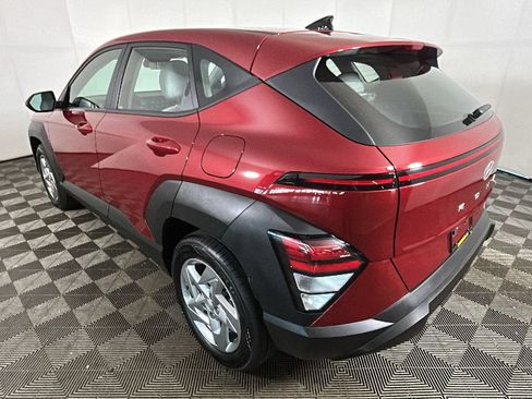 Used 2026 Hyundai Kona SE FWD image 5