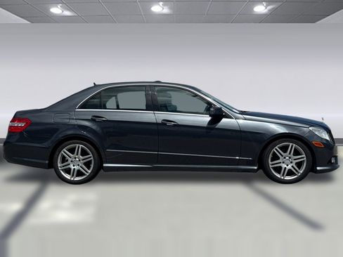 Used 2010 Mercedes-Benz E 350 Sedan image 7