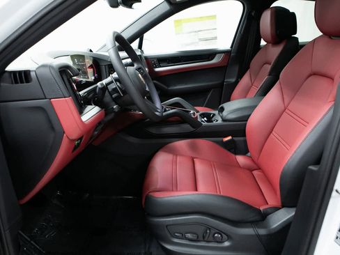 New 2026 Porsche Cayenne E-Hybrid image 16