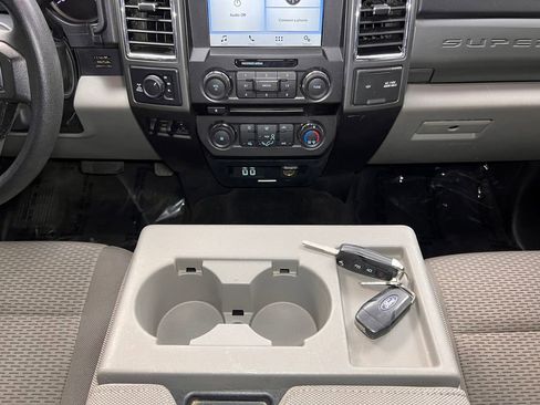 Used 2018 Ford F250 XLT w/ XLT Value Package image 14