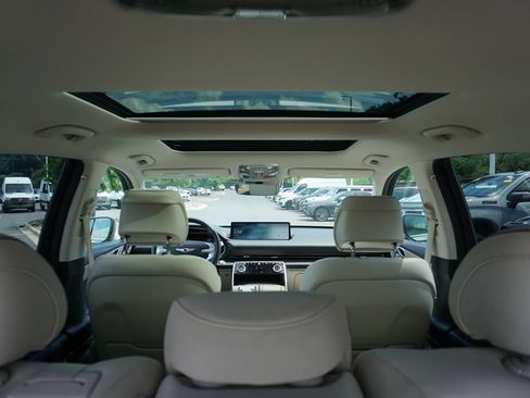 Used 2023 Genesis GV80 3.5T Advanced + AWD/4WD image 32