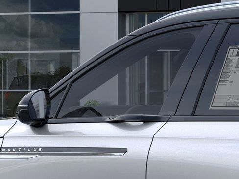 New 2026 Lincoln Nautilus Reserve image 20