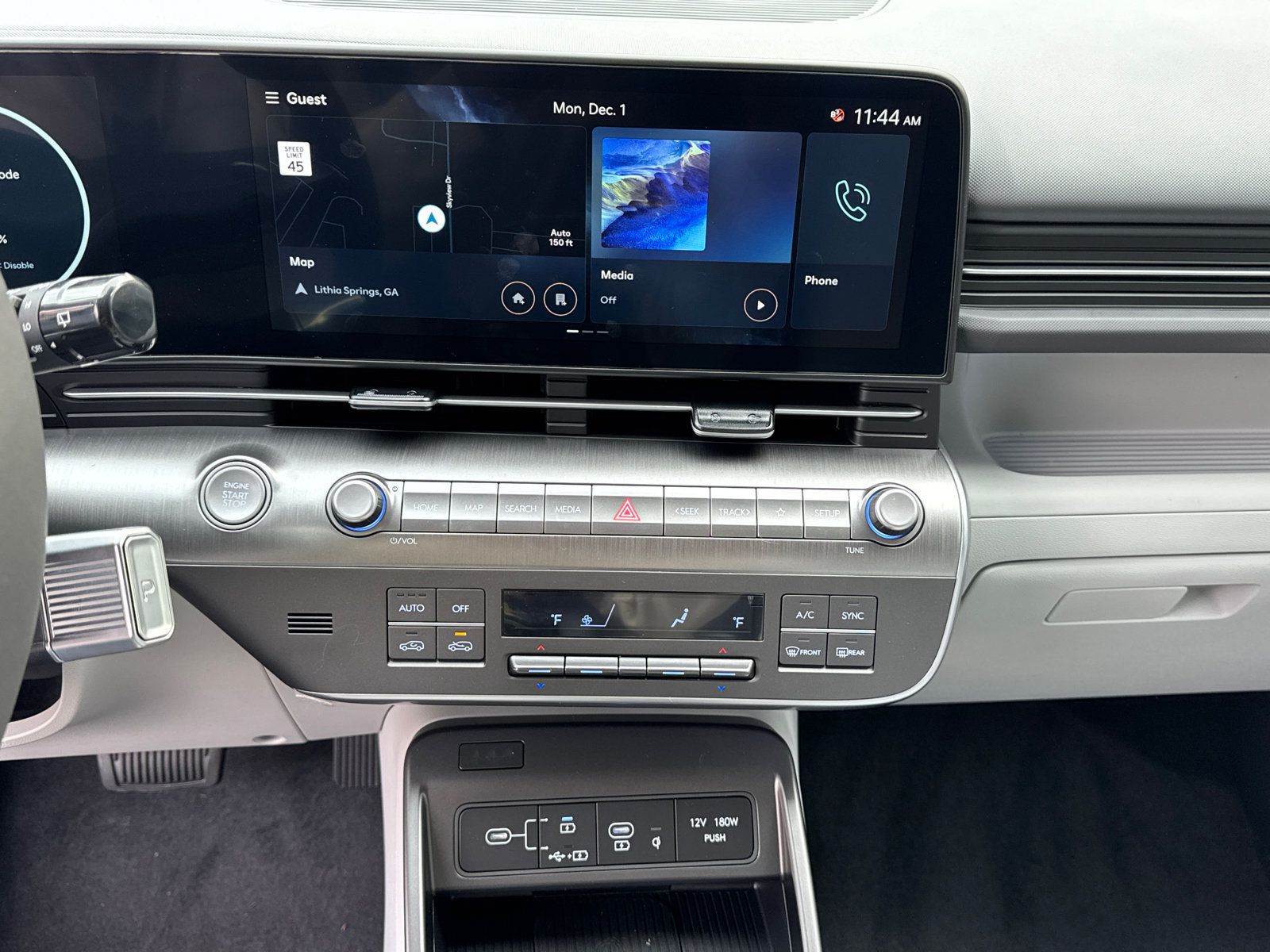 New 2026 Hyundai Kona Limited FWD image 30