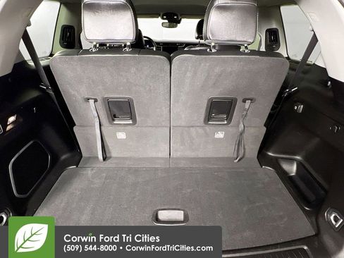 Used 2022 Jeep Grand Cherokee L Limited w/ Trailer Tow Group (B) image 15