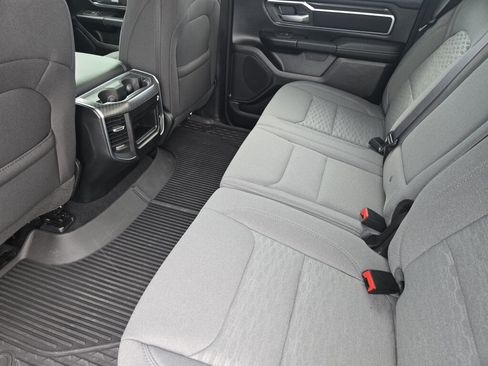 Used 2025 RAM 1500 Big Horn AWD/4WD image 10