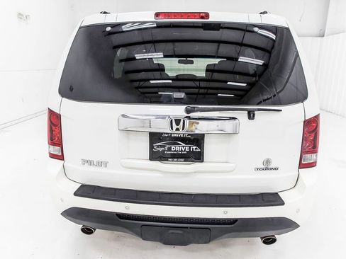 Used 2014 Honda Pilot Touring image 4