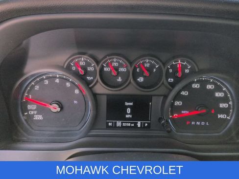 Used 2022 Chevrolet Silverado 1500 Custom AWD/4WD image 13